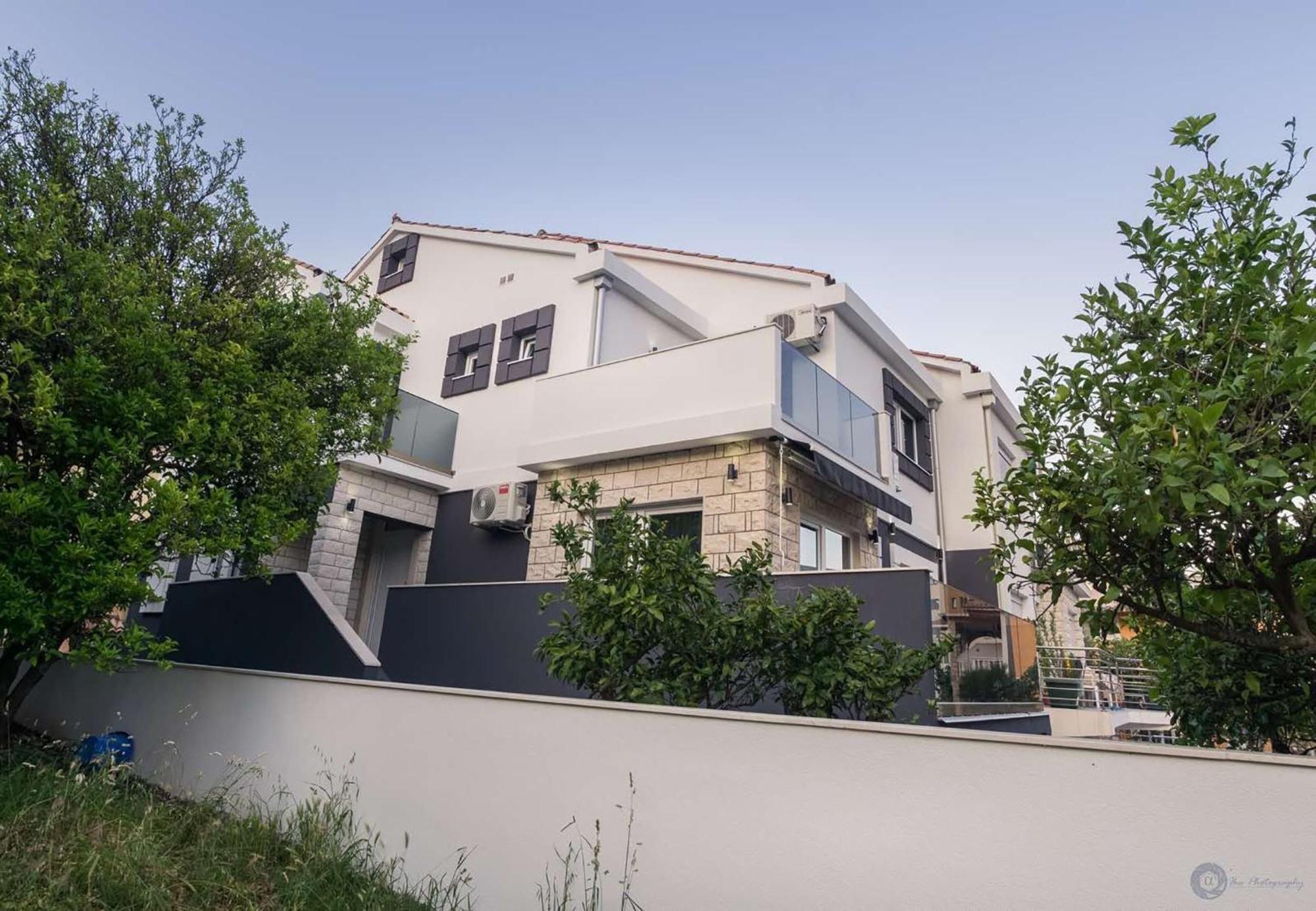 Villa Montemaris Будва Екстериор снимка