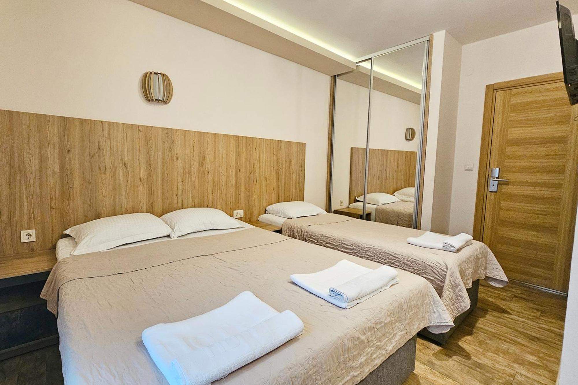 Villa Montemaris Будва Екстериор снимка