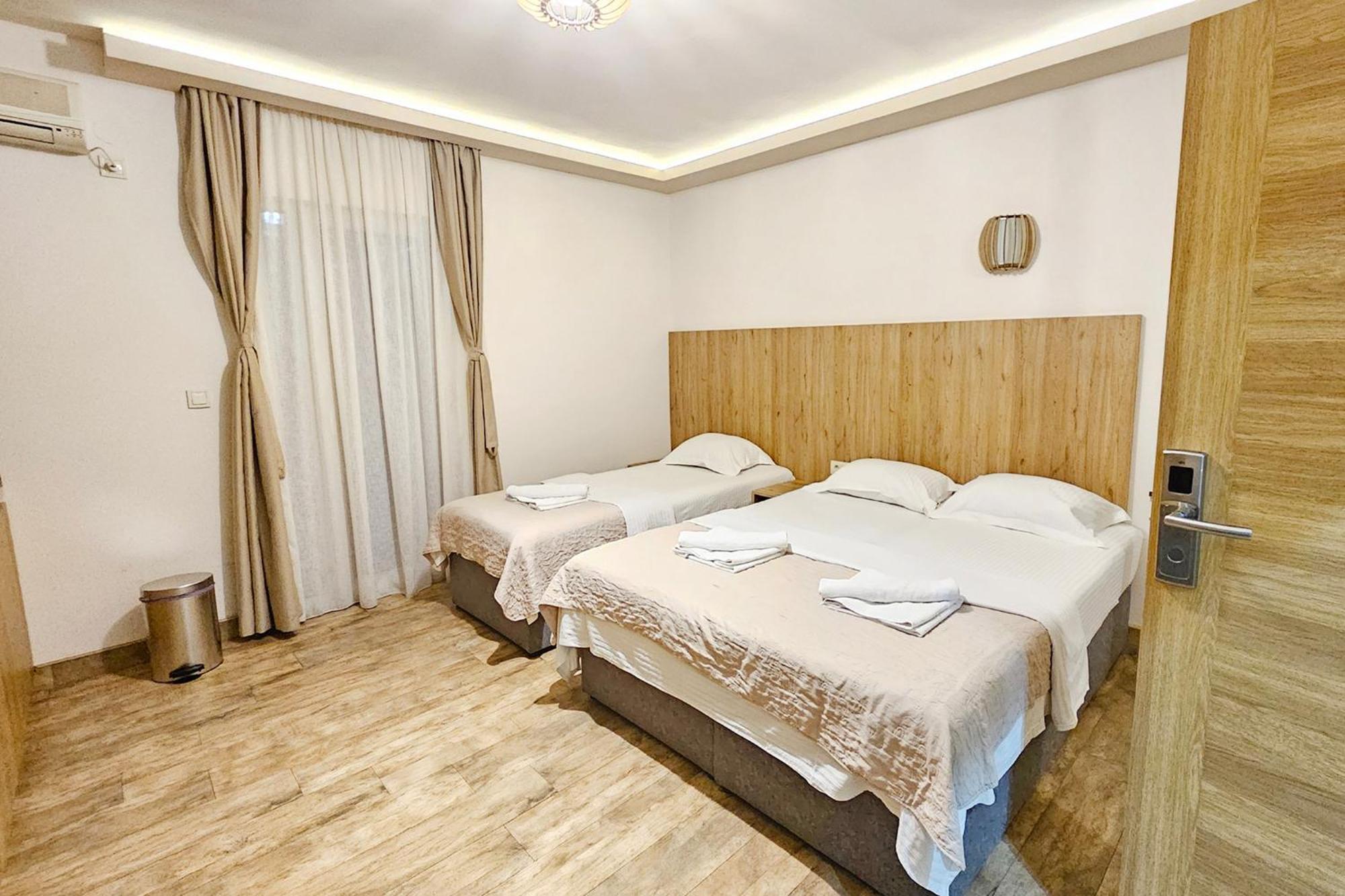 Villa Montemaris Будва Екстериор снимка