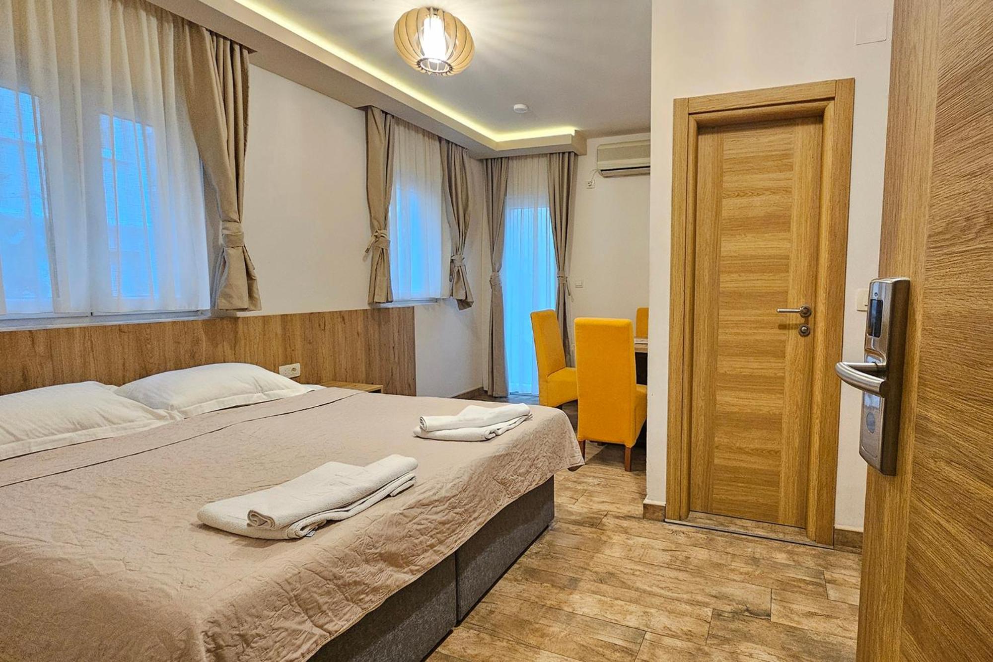 Villa Montemaris Будва Екстериор снимка